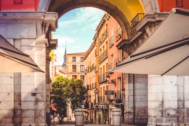 freelancers apply for the spain digital nomad visa